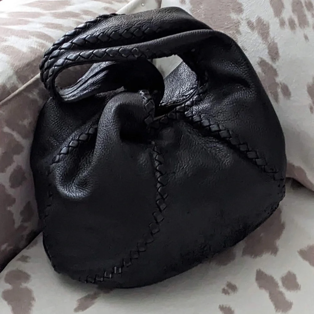 Authentic 2010 Bottega Veneta Large Intrecciato Cervo Hobo in black leather - Picture 5 of 8
